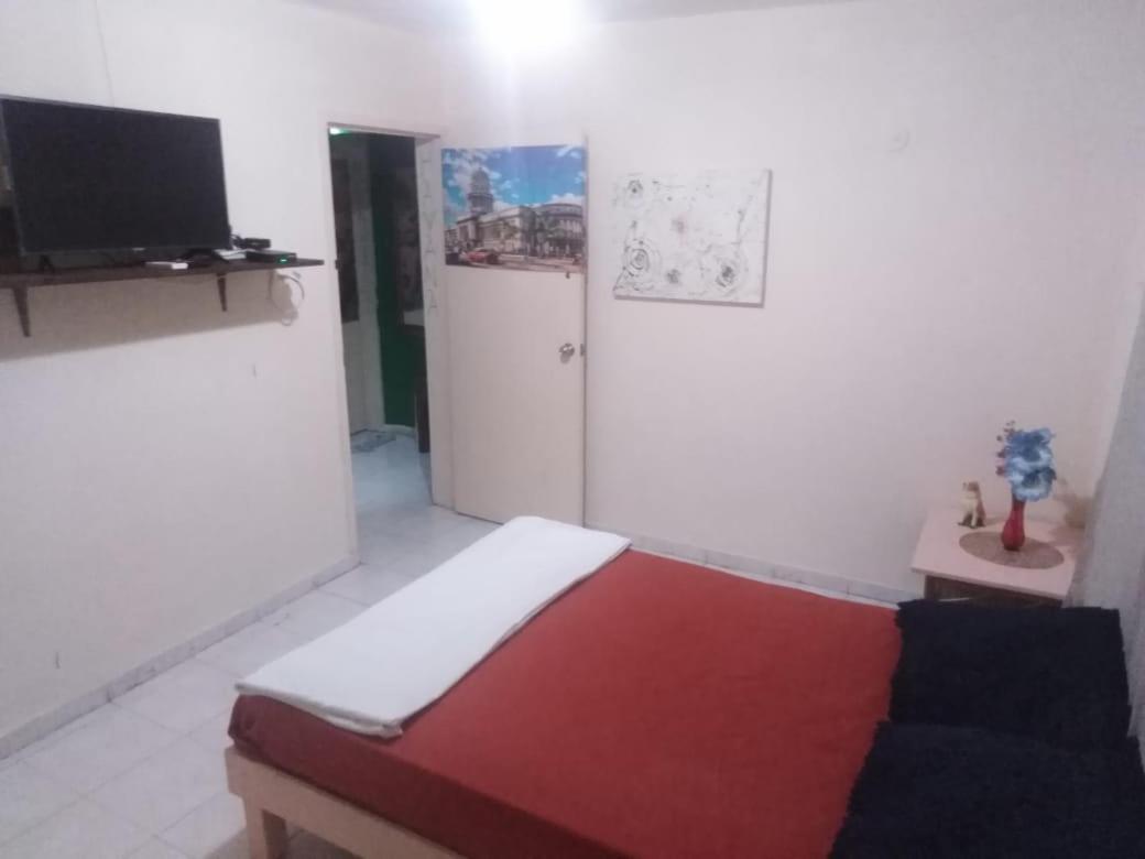 Hostal Hotel Ado Канкун Экстерьер фото